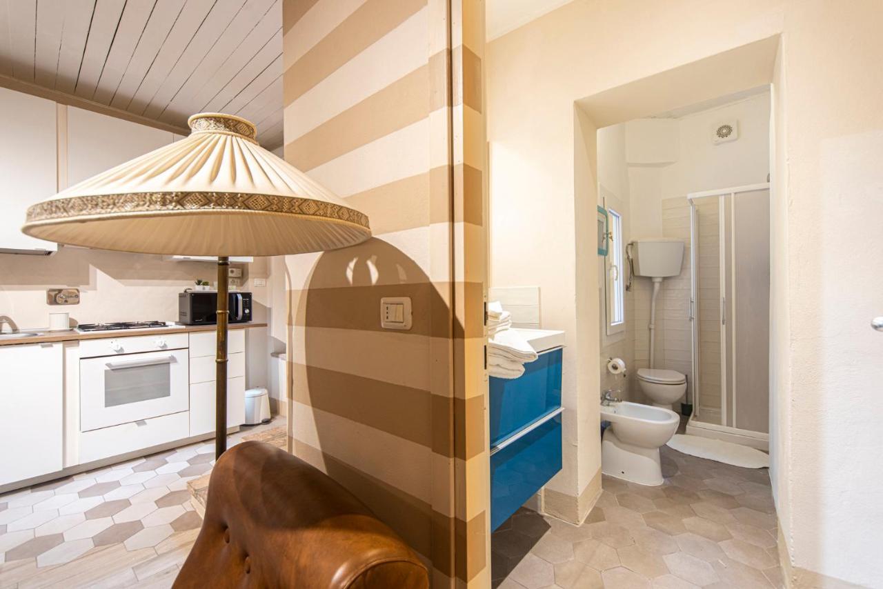 Reggio Center Lovely Apartments Реджонель-Эмилия Экстерьер фото