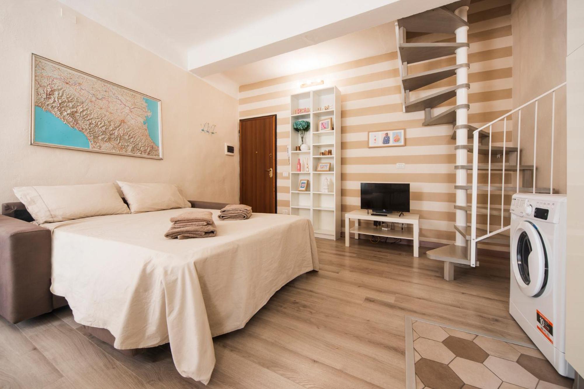 Reggio Center Lovely Apartments Реджонель-Эмилия Экстерьер фото