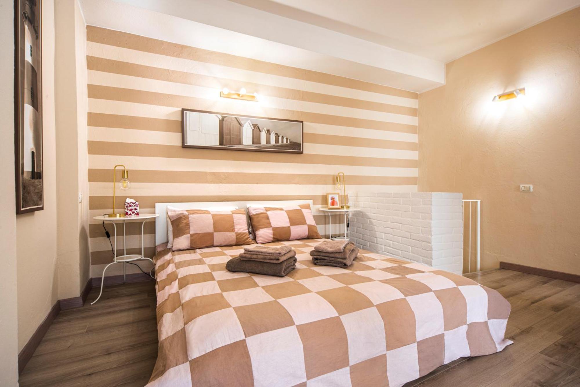 Reggio Center Lovely Apartments Реджонель-Эмилия Экстерьер фото